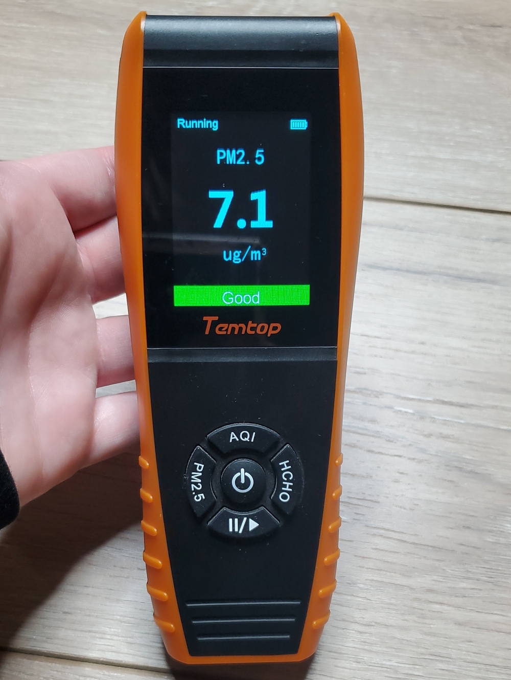 Temtop PM2.5 Monitor P600 Essential Air Particle Meter PM10 Air Quality Tester